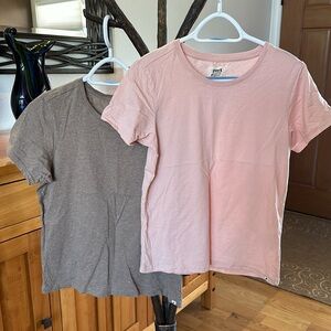 Two brand new Pact tees, organic cotton, slim fit, M